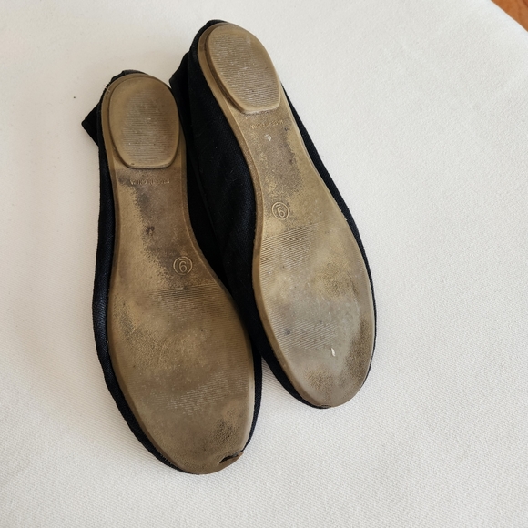 Old Navy Black Flats - Picture 2 of 2